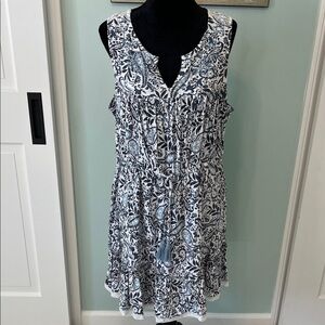 Lucky Brand Blue & White Patterned/embroidered dress with lace detail